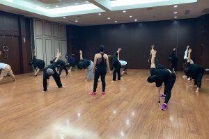 กิจกรรม Activity #2 เรื่อง “ สุขภาพดี ลดอ้วน ลดพุง ” (Yoga and Zumba)