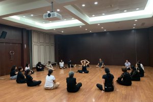 กิจกรรม Activity #2 เรื่อง “ สุขภาพดี ลดอ้วน ลดพุง ” (Yoga and Zumba)