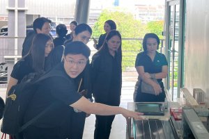 กิจกรรมแลกเปลี่ยนเรียนรู้ โดยการศึกษาดูงานภายนอก อาคารต้นแบบสาธิตการใช้พลังงานสุทธิเป็นศูนย์ “Net Zero Energy Building”   ณ กรมพัฒนาพลังงานทดแทนและอนุรักษ์พลังงาน