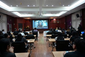 กิจกรรมการนำเสนอผลงานจากการสร้างนวัตกรรม หรือปรับปรุงกระบวนงานในองค์กรและตัดสินรางวัล นวัตกรรมโดยผู้เชี่ยวชาญ  